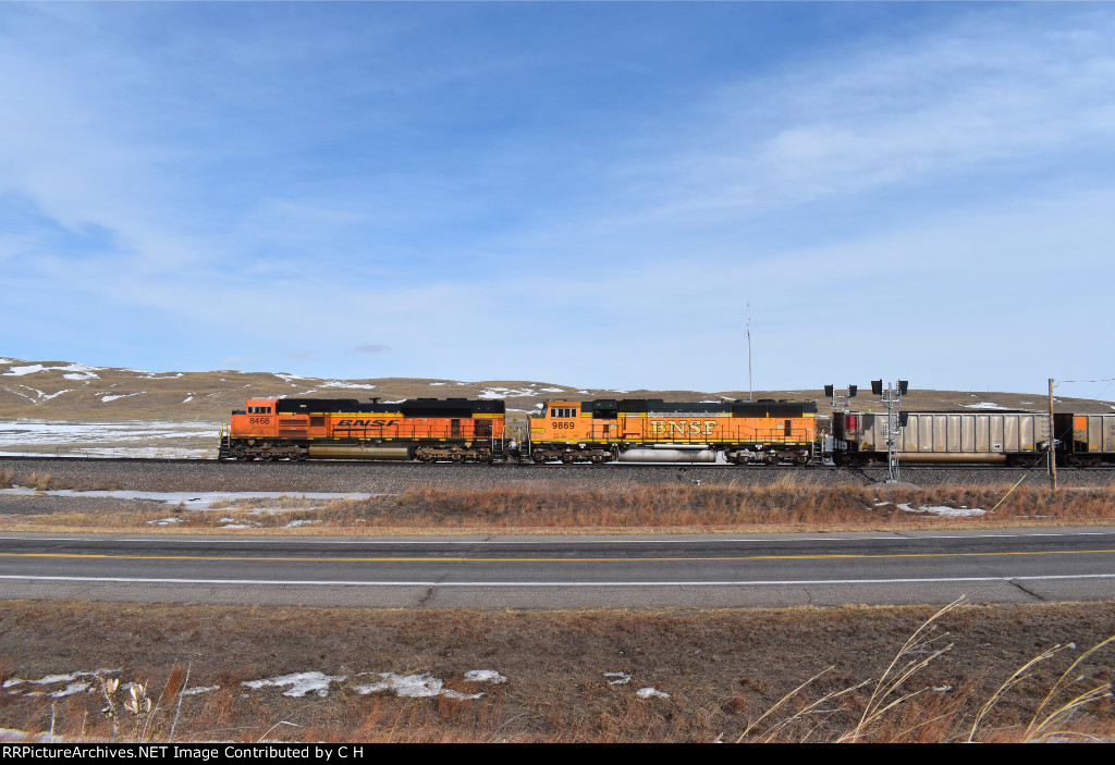 BNSF 9869/8468